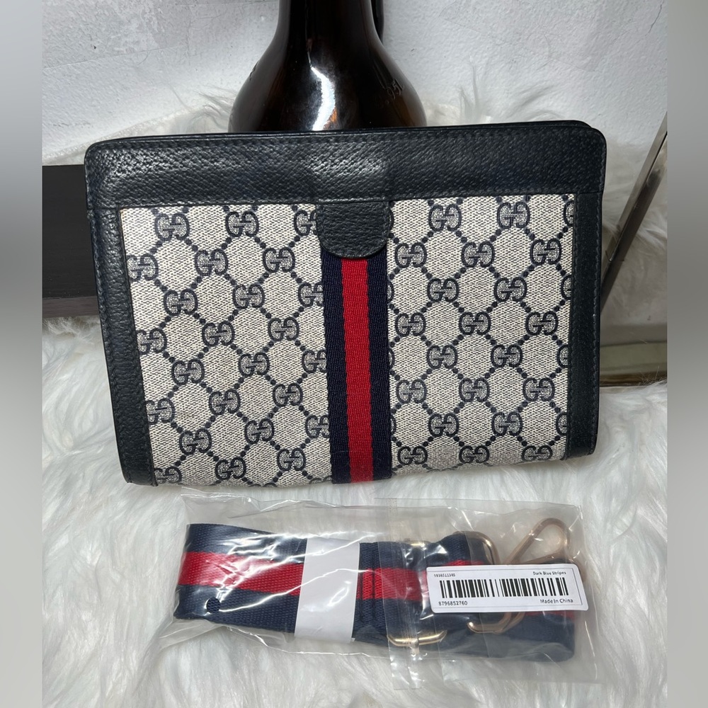 Gucci sherry line Ophidia Clutch Pouch converted to Crossbody shoulder bag